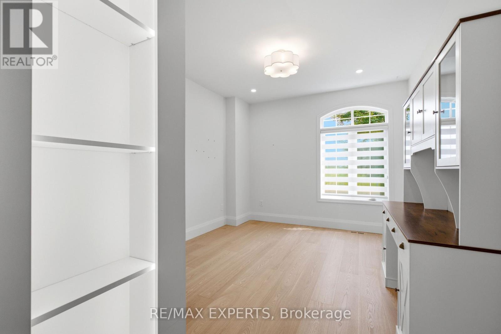 12 Valley Point Crescent, King, Ontario  L7B 0B7 - Photo 25 - N13649900