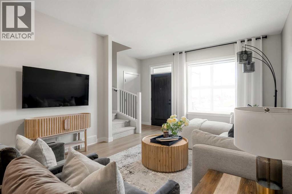 8456 Homestead Avenue NE, Calgary, Alberta  T3J 5V3 - Photo 3 - A2317397