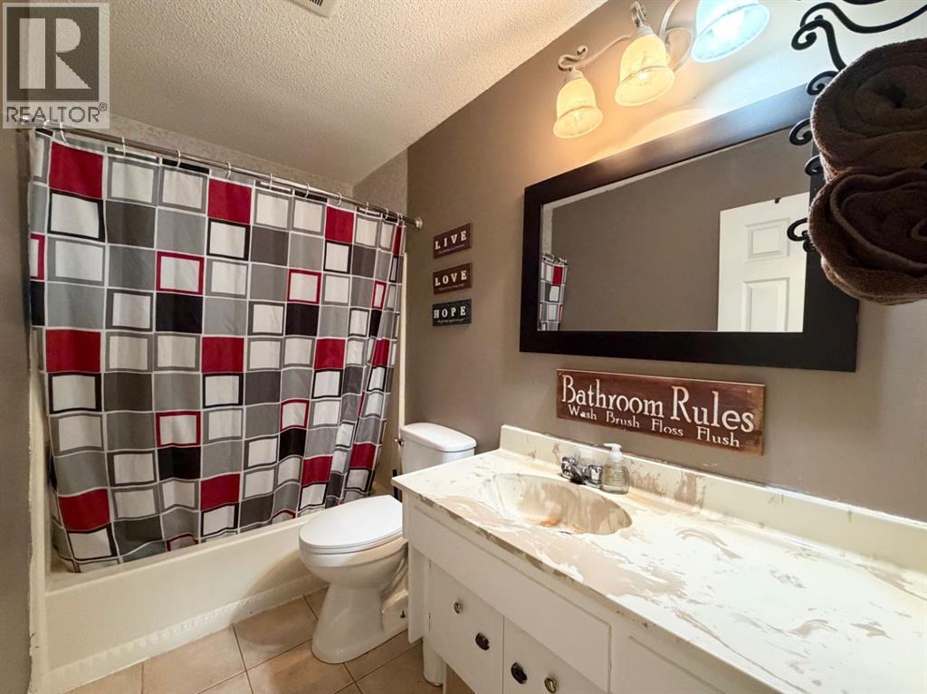 5746 9 Avenue, Edson, Alberta  T7E 1J3 - Photo 28 - A2335851