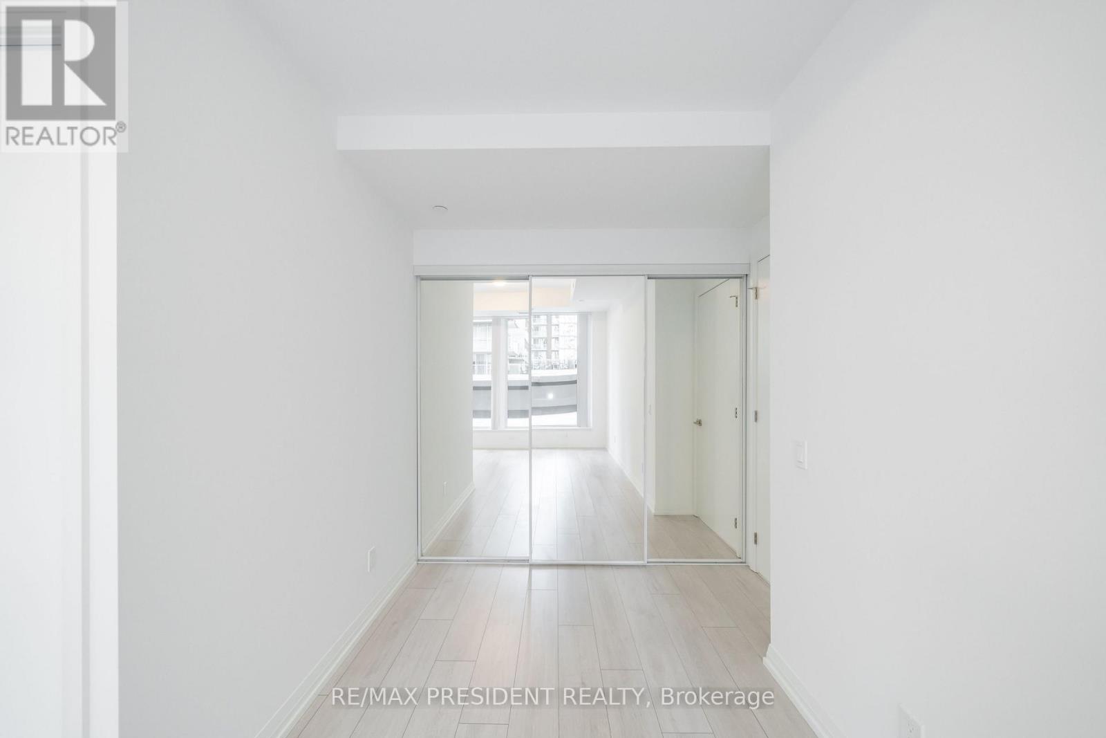 808 - 400 King Street W, Toronto, Ontario  M5V 1K2 - Photo 22 - C13596792
