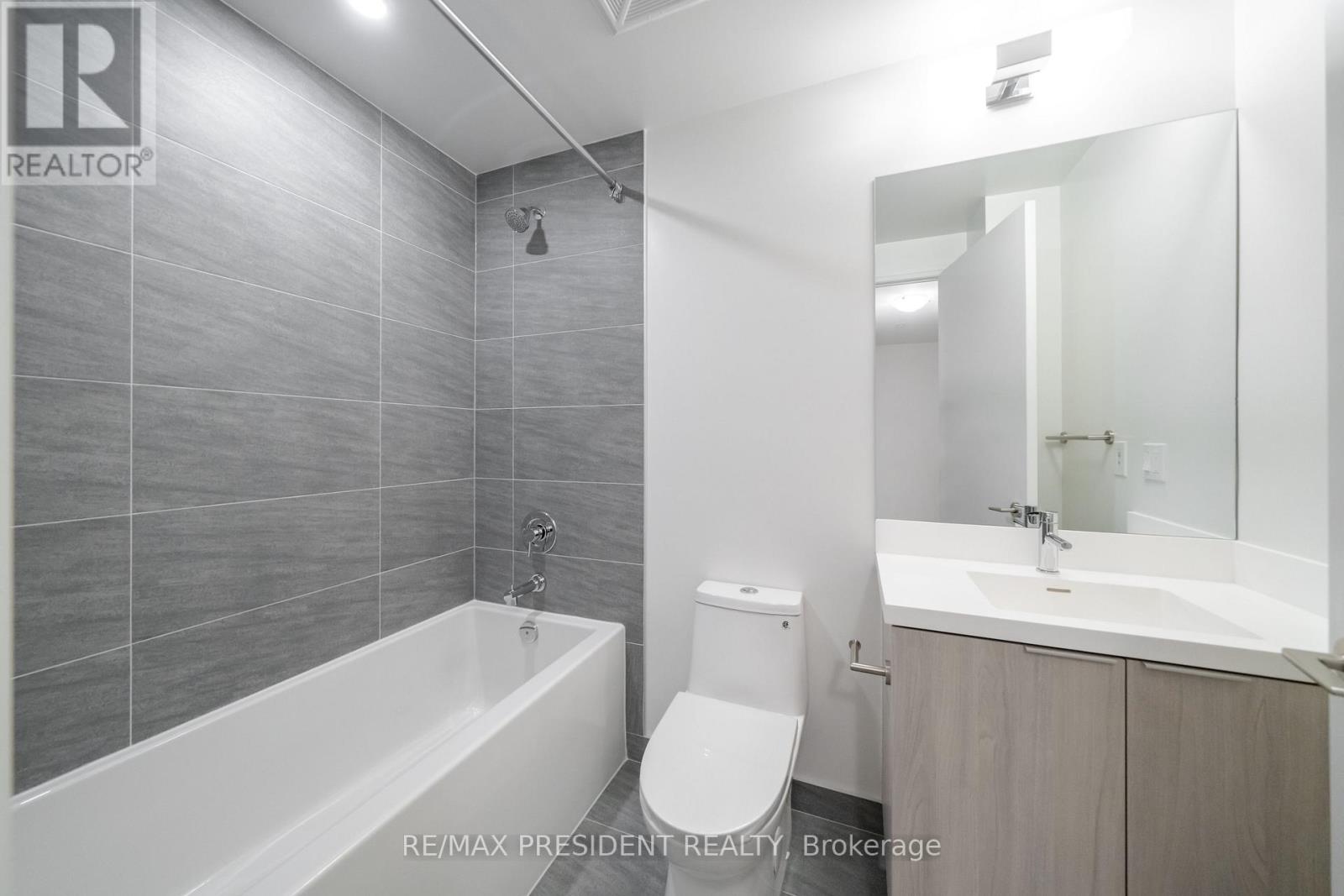 511 - 400 King Street W, Toronto, Ontario M5V 1K2 - Photo 14 - C13652278