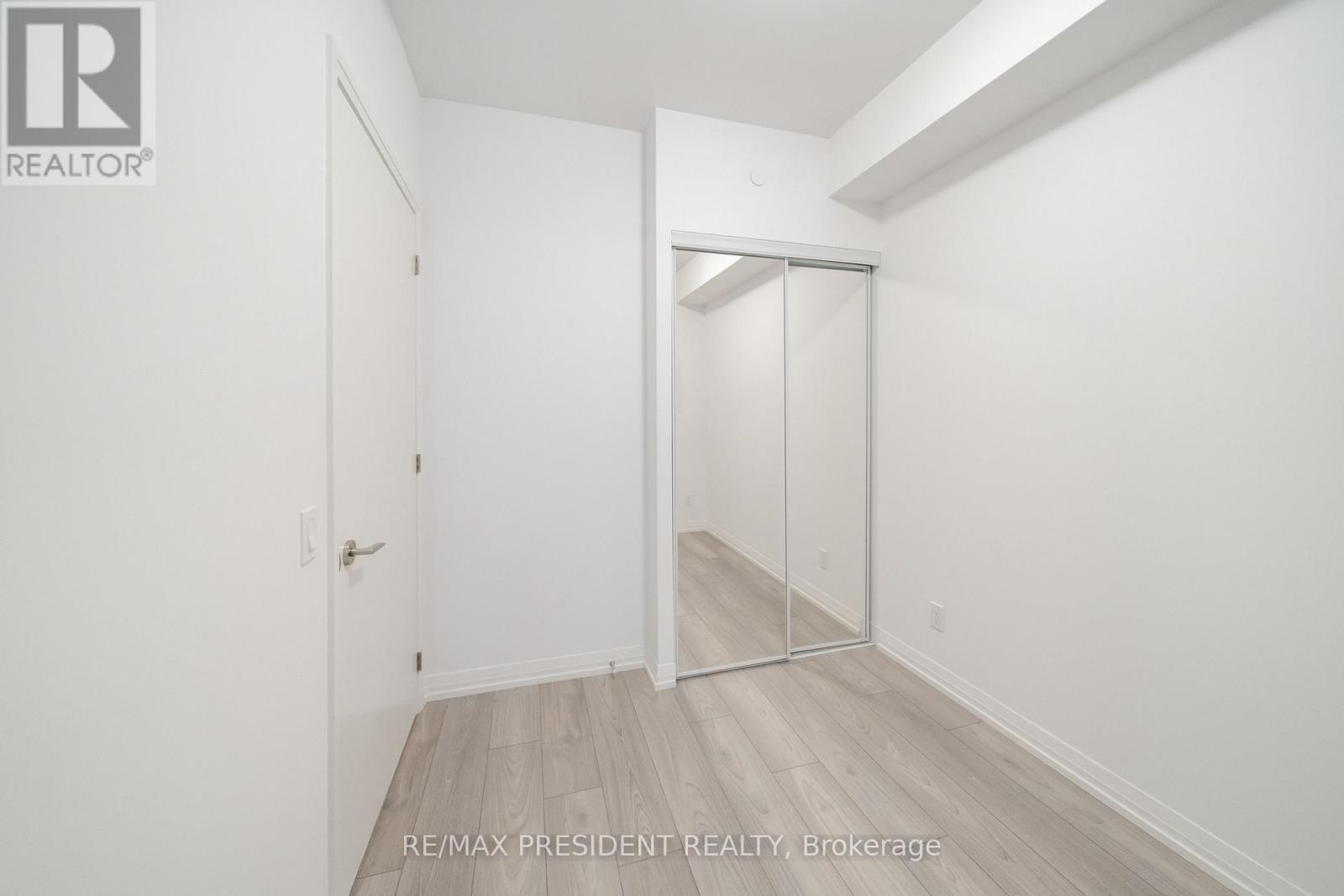 511 - 400 King Street W, Toronto, Ontario M5V 1K2 - Photo 17 - C13652278