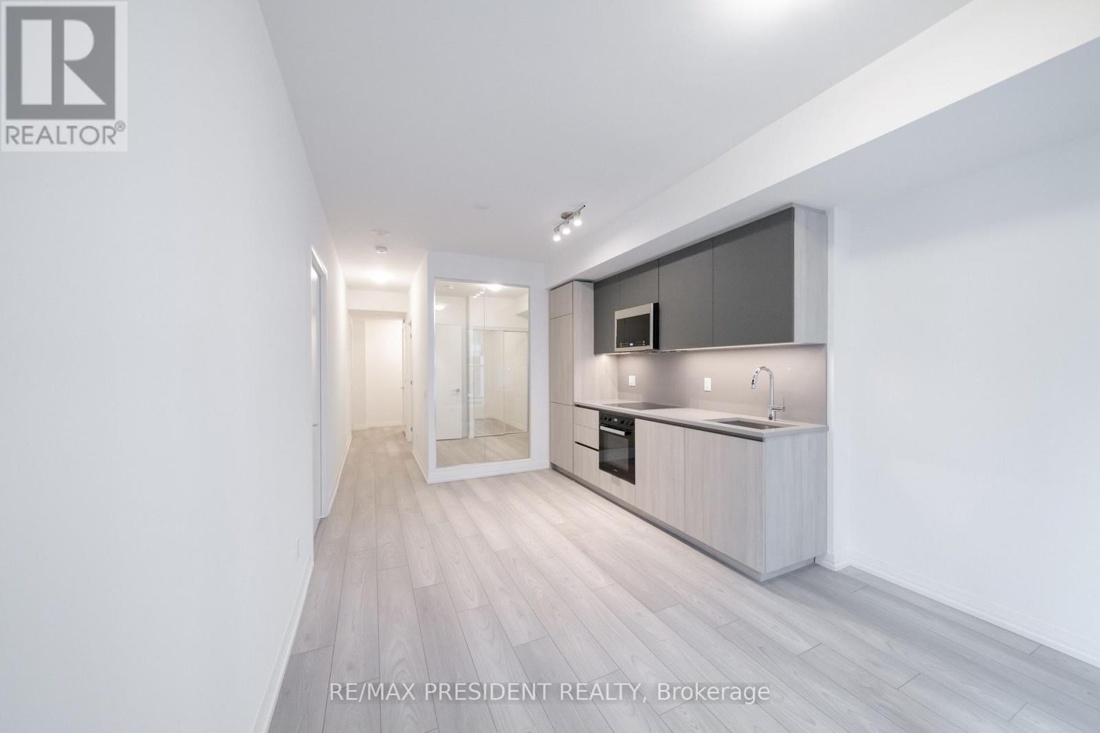 511 - 400 King Street W, Toronto, Ontario M5V 1K2 - Photo 3 - C13652278