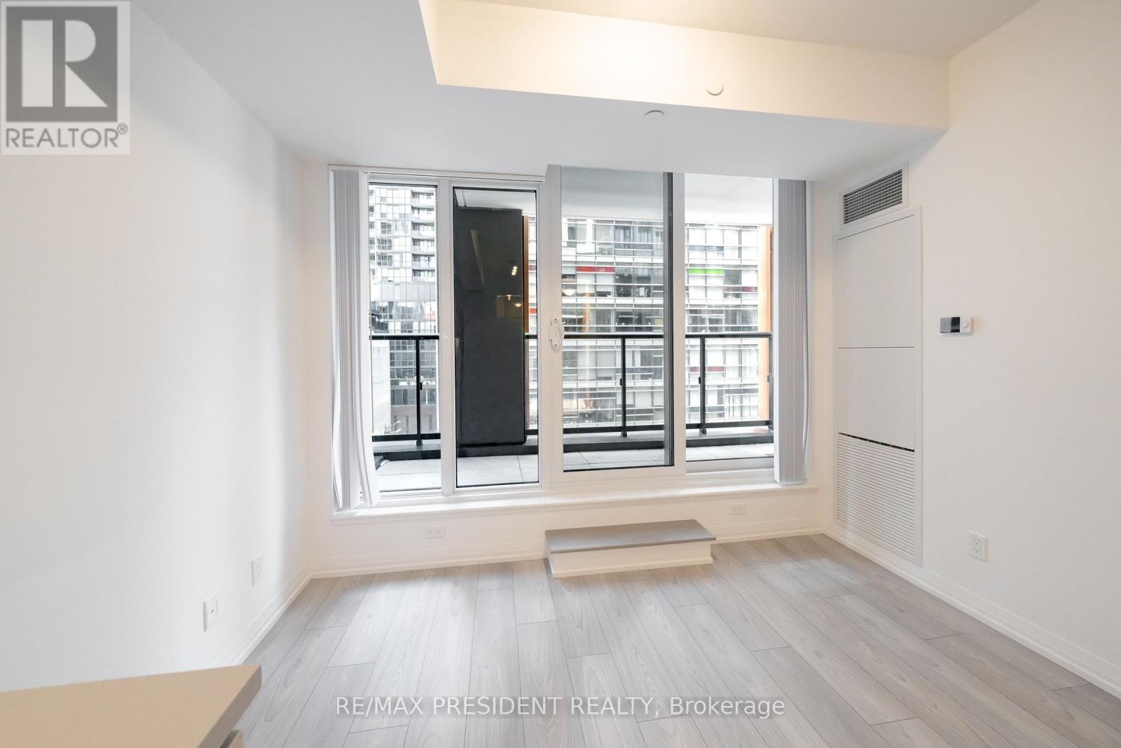 511 - 400 King Street W, Toronto, Ontario M5V 1K2 - Photo 5 - C13652278