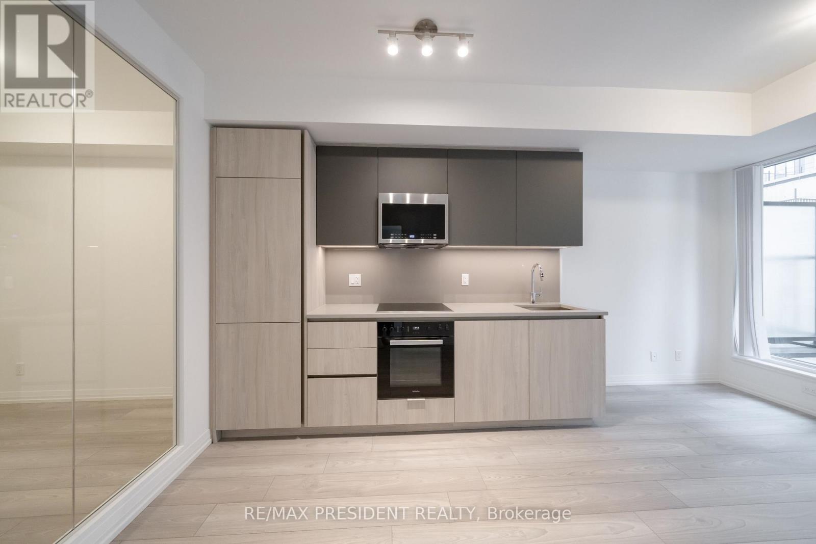 511 - 400 King Street W, Toronto, Ontario M5V 1K2 - Photo 8 - C13652278