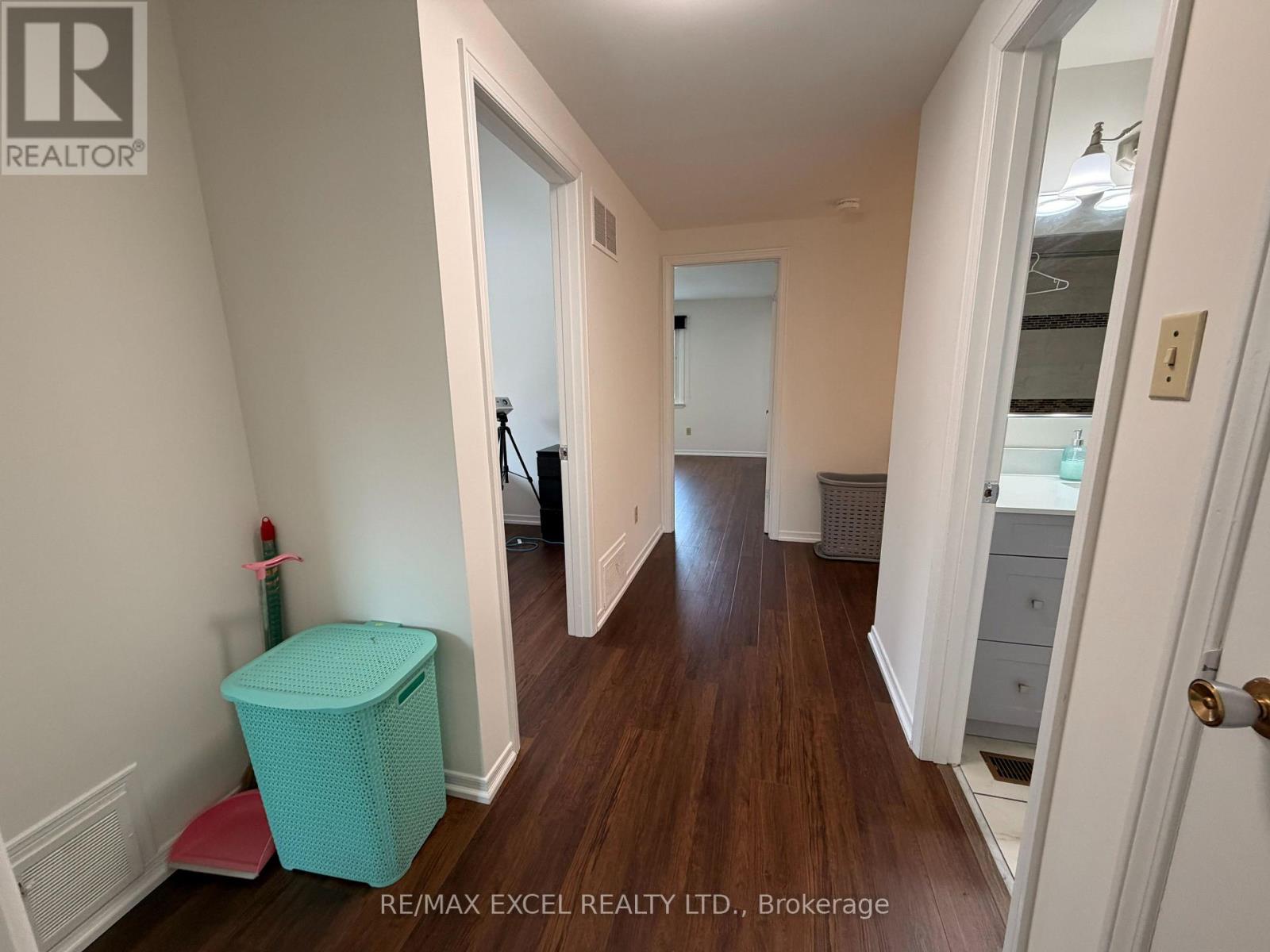 50 Shootfield Crescent, Toronto, Ontario  M1S 4E2 - Photo 22 - E13653968