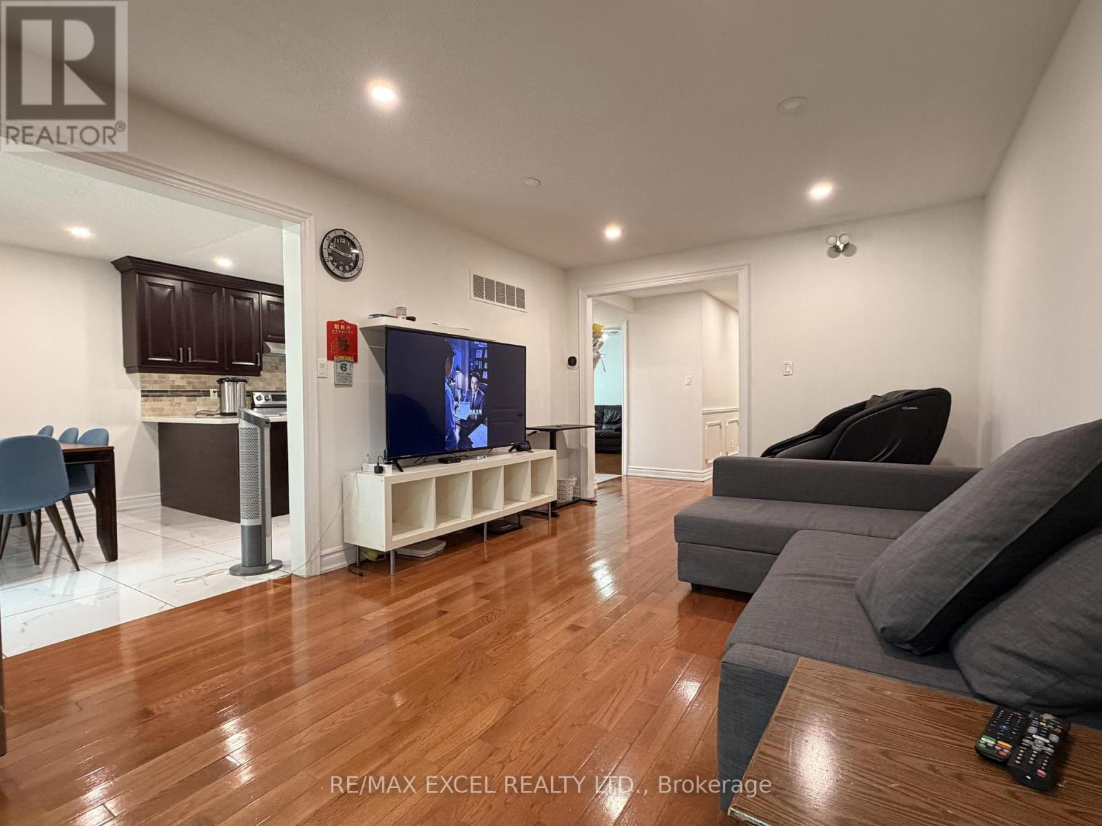 50 Shootfield Crescent, Toronto, Ontario  M1S 4E2 - Photo 6 - E13653968