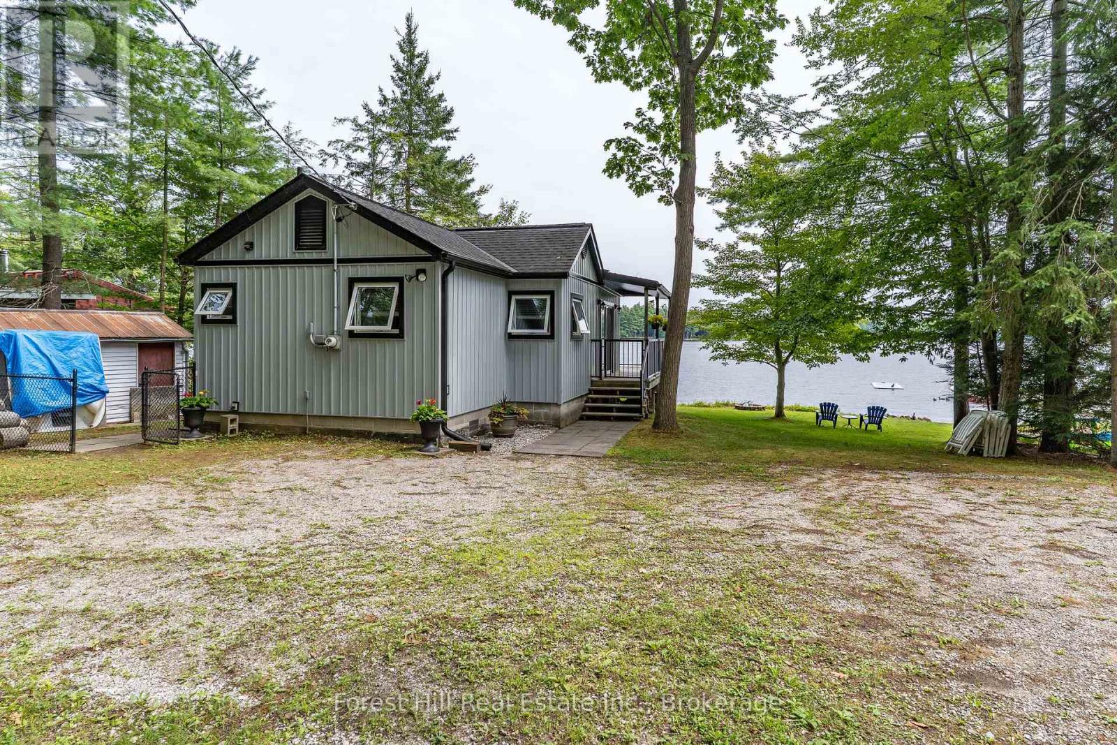 1048 West Black Lake Road, Muskoka Lakes, Ontario  P0C 1M0 - Photo 25 - X13654668