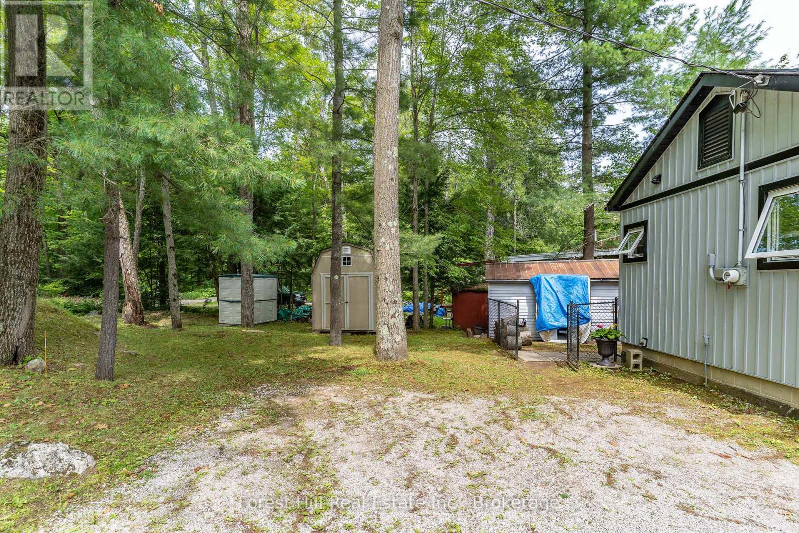 1048 West Black Lake Road, Muskoka Lakes, Ontario  P0C 1M0 - Photo 27 - X13654668