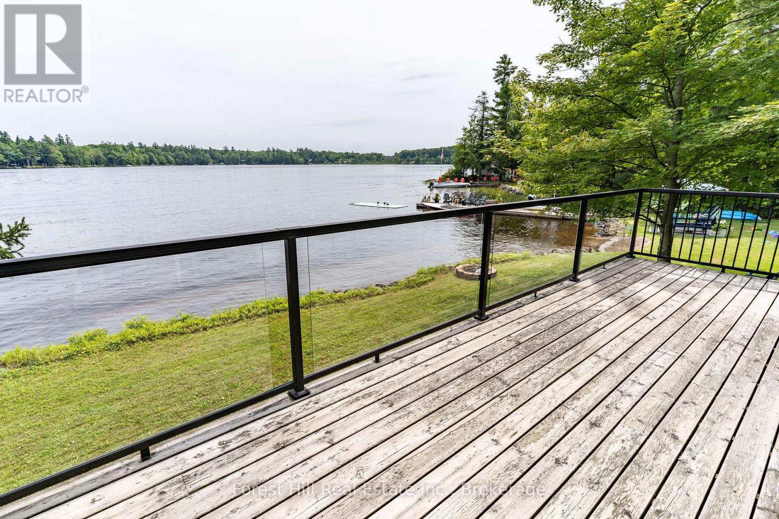 1048 West Black Lake Road, Muskoka Lakes, Ontario  P0C 1M0 - Photo 40 - X13654668