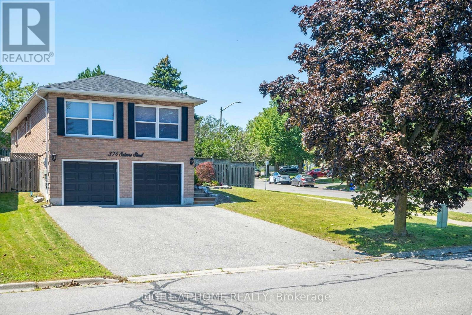 374 SALERNO STREET, Oshawa, Ontario