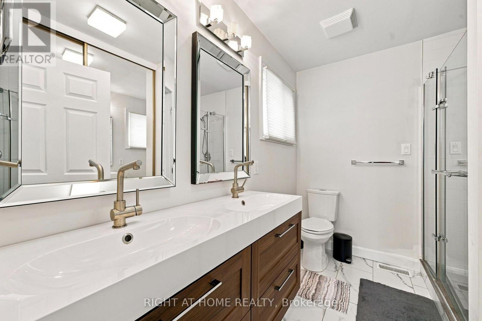 374 Salerno Street, Oshawa, Ontario  L1J 6W3 - Photo 15 - E13654666