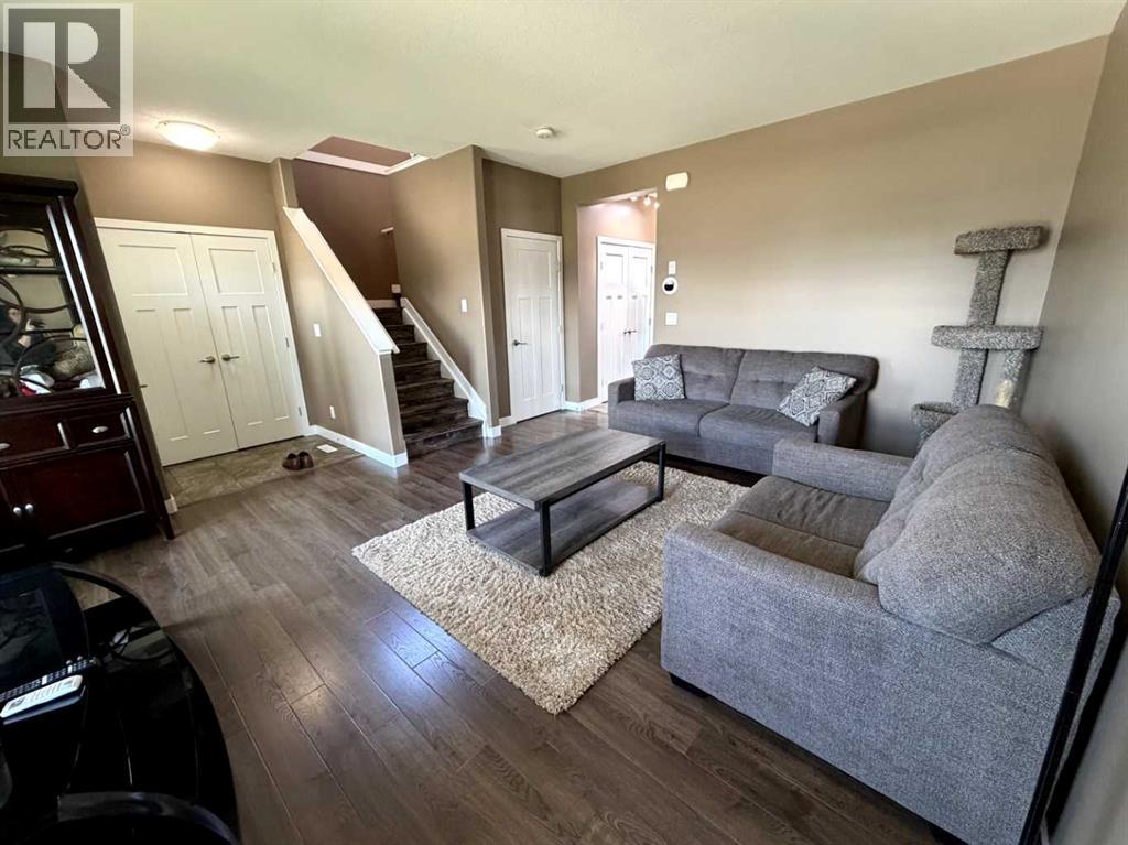 9501 88a Street, Grande Prairie, Alberta  T8X 0H2 - Photo 2 - A2333108