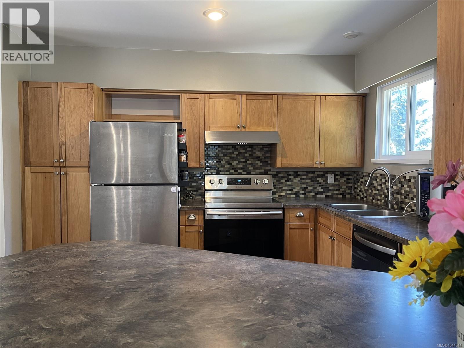 3731 Fowlie Cres, Port Alberni, British Columbia  V9Y 1C6 - Photo 11 - 1044814