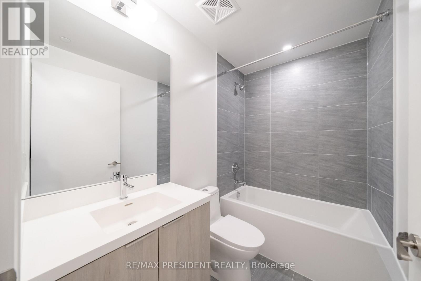 610 - 400 King Street W, Toronto, Ontario  M5V 1K2 - Photo 9 - C13649448