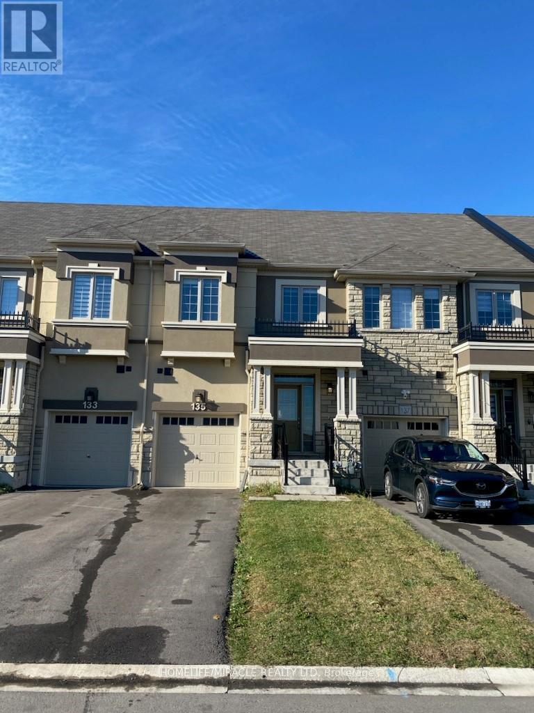 135 FLAGG AVENUE, Brant, Ontario