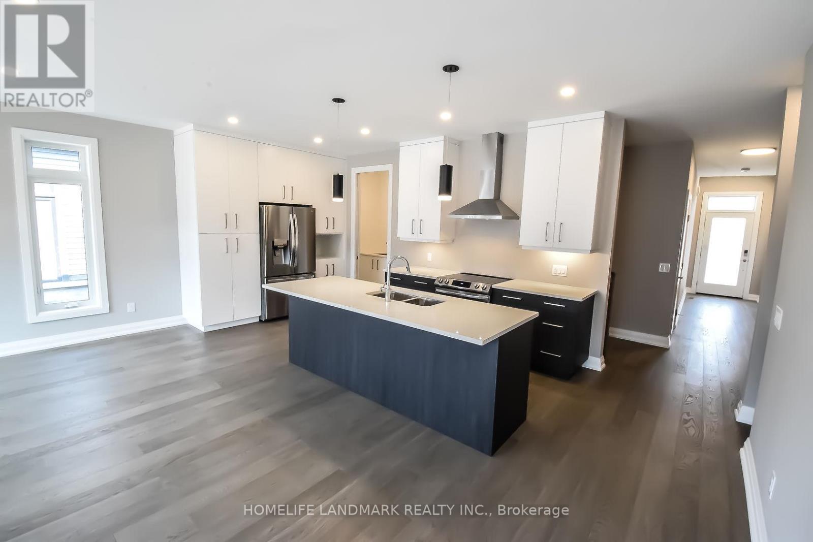 Unit 23 - 8974 Willoughby Drive, Niagara Falls, Ontario L2G 0Y7 - Photo 2 - X13654686