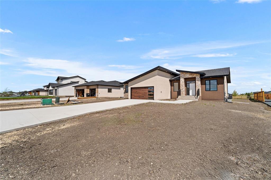 157 Blackbird Way, Grande Pointe, Manitoba  R5A 0C3 - Photo 34 - 202619870