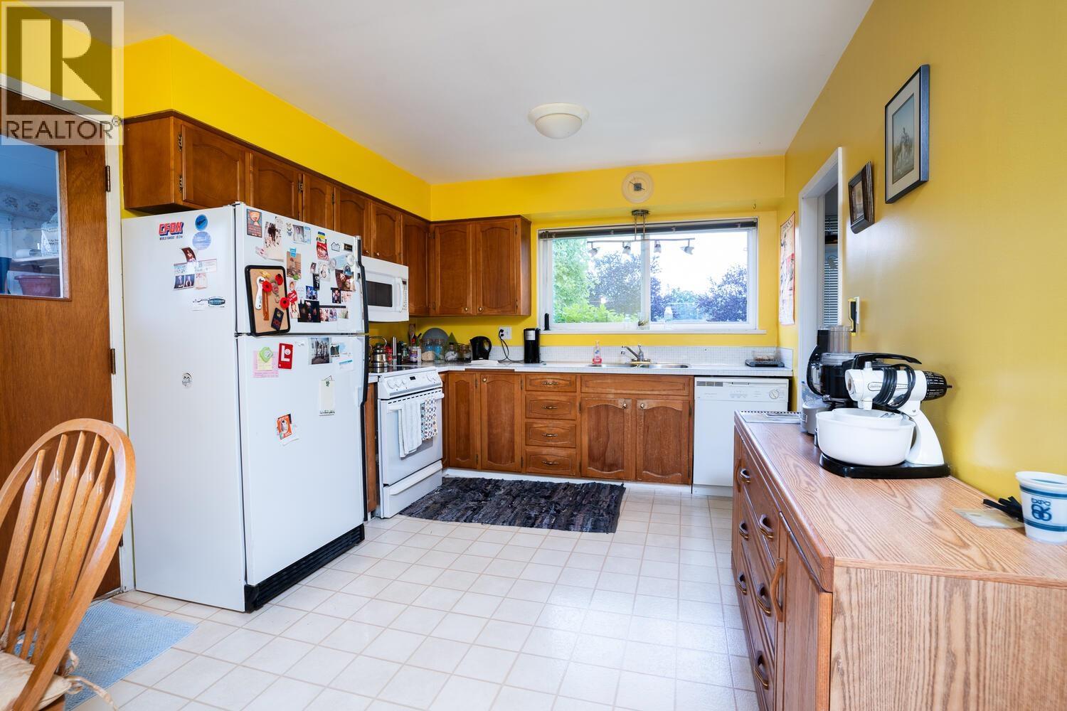 5086 12 Avenue, Delta, British Columbia  V4M 2A8 - Photo 6 - R3088436