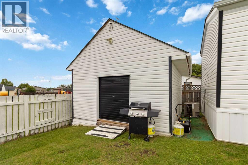 112 Greely Road, Fort Mcmurray, Alberta  T9H 2C4 - Photo 24 - A2335685