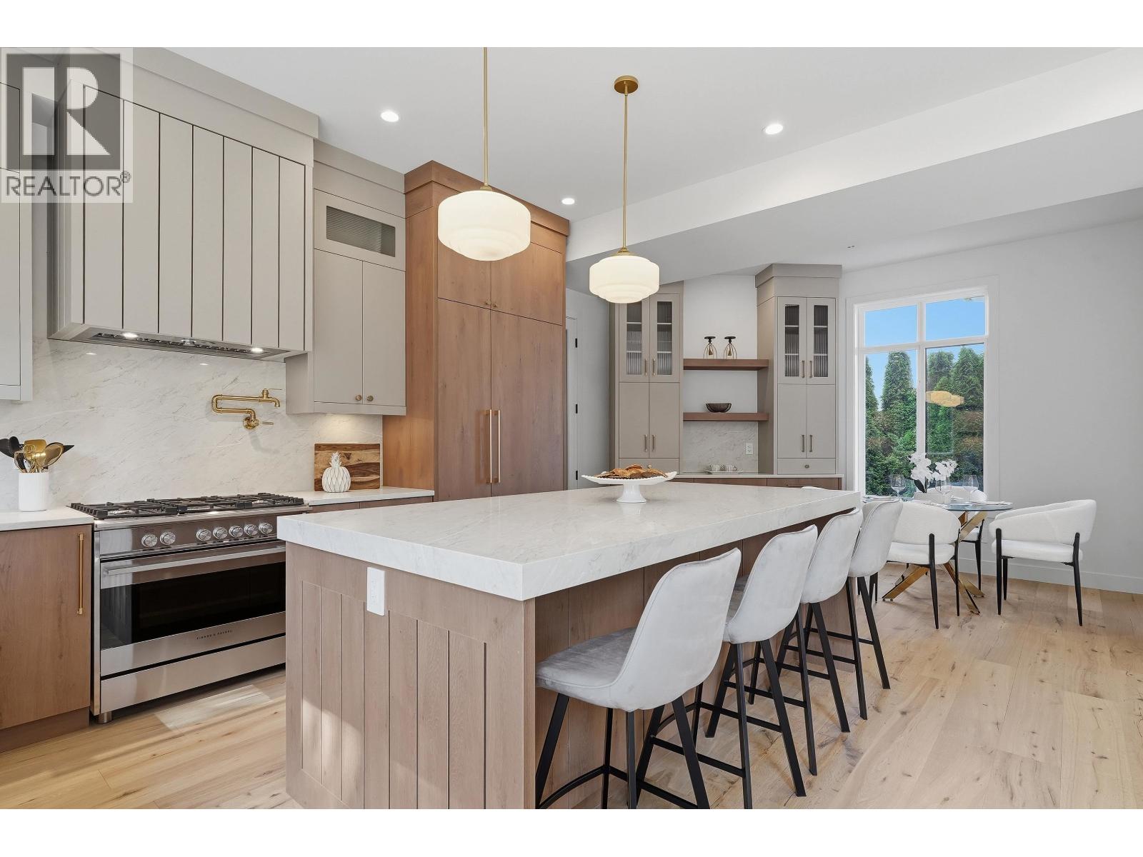 5241 Cambridge Court, Delta, British Columbia  V4M 3Z1 - Photo 3 - R3147237