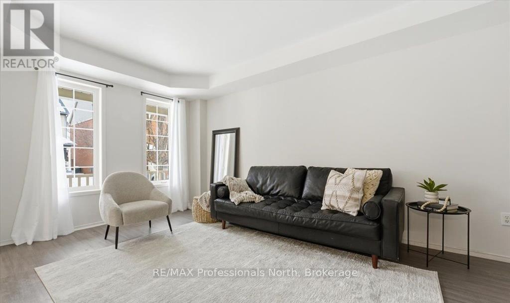 98 Roxton Road, Oakville, Ontario  L6H 6V4 - Photo 2 - W13457718