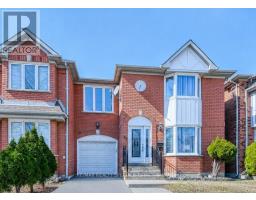 35 SOFTNEEDLE AVENUE, Brampton, Ontario