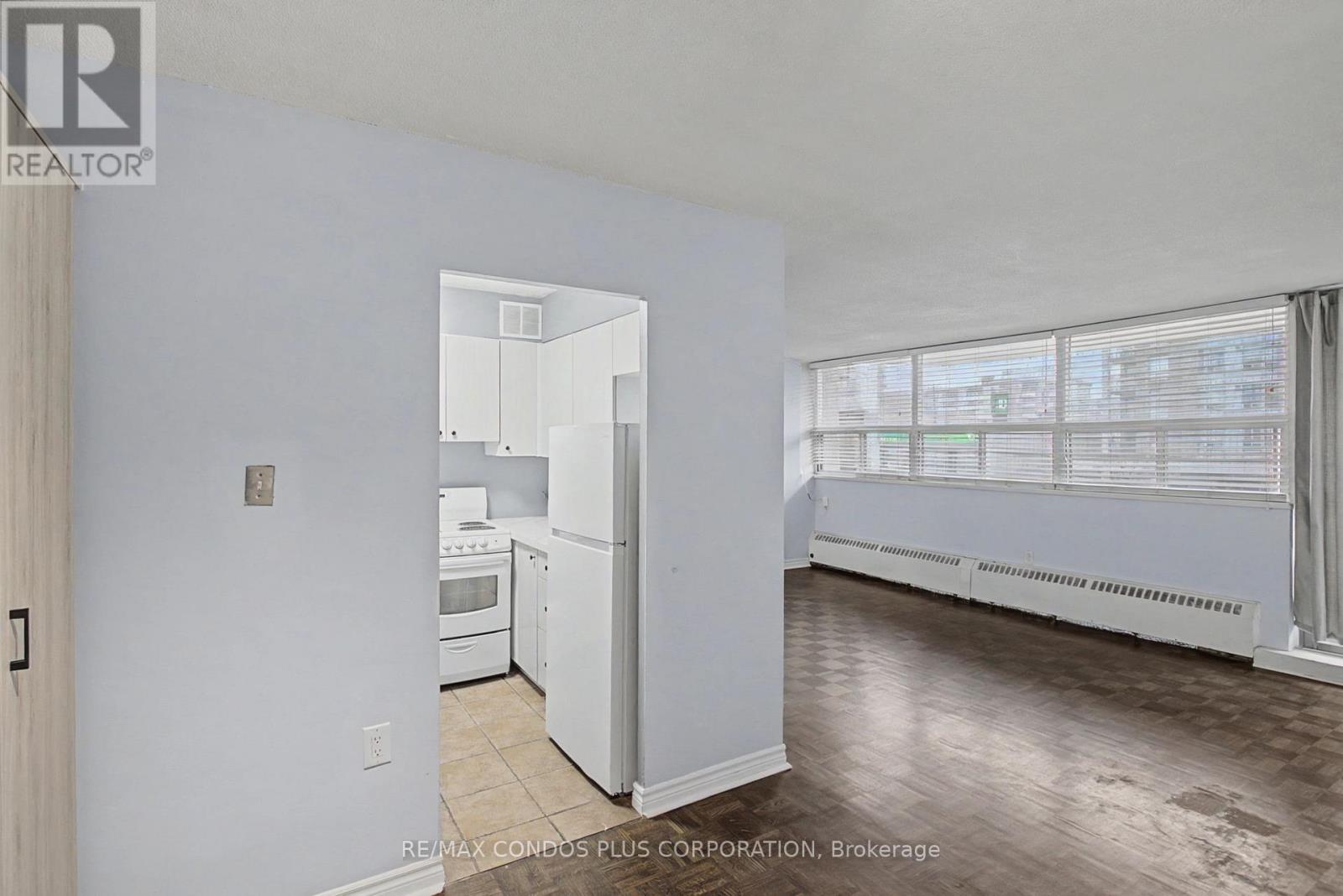208 - 5949 Yonge Street, Toronto, Ontario M2M 3V8 - Photo 35 - C13654756