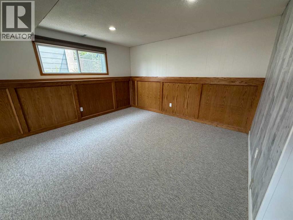 99 Mcnab Park Street E, Brooks, Alberta  T1R 0K6 - Photo 34 - A2326951