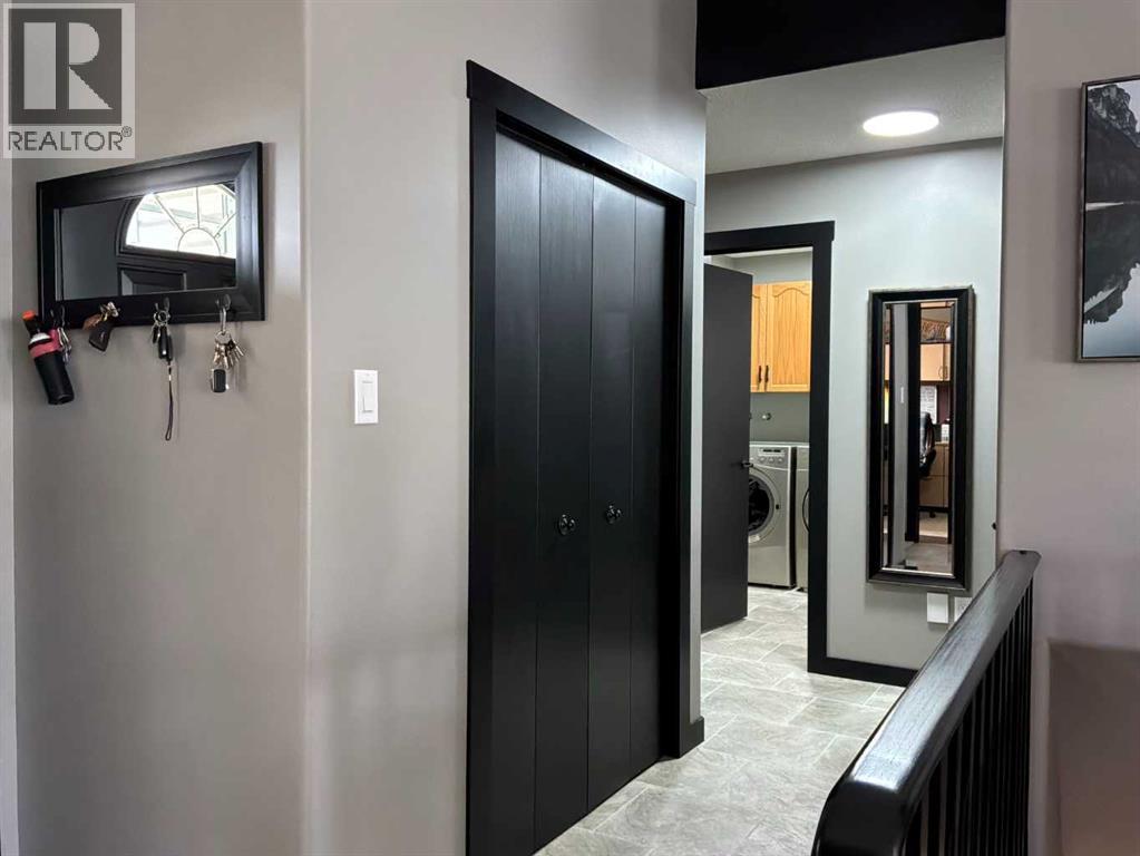 310b Edgewood Close, Camrose, Alberta  T4V 4P9 - Photo 16 - A2326775