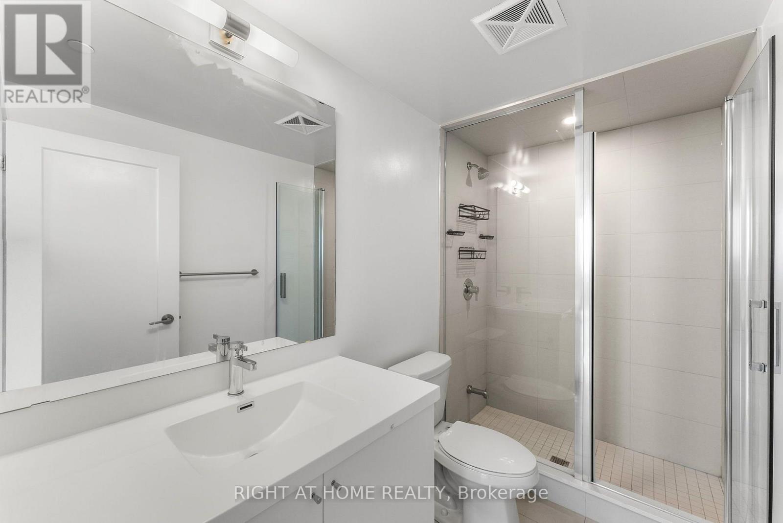 1204 - 2550 Simcoe Street N, Oshawa, Ontario L1L 0R5 - Photo 12 - E13654726