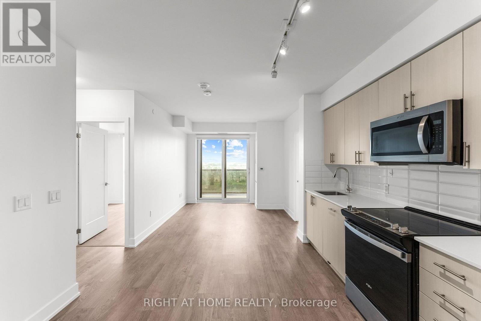 1204 - 2550 Simcoe Street N, Oshawa, Ontario L1L 0R5 - Photo 6 - E13654726