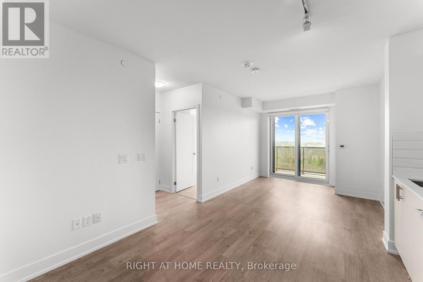 1204 - 2550 Simcoe Street N, Oshawa, Ontario L1L 0R5 - Photo 7 - E13654726