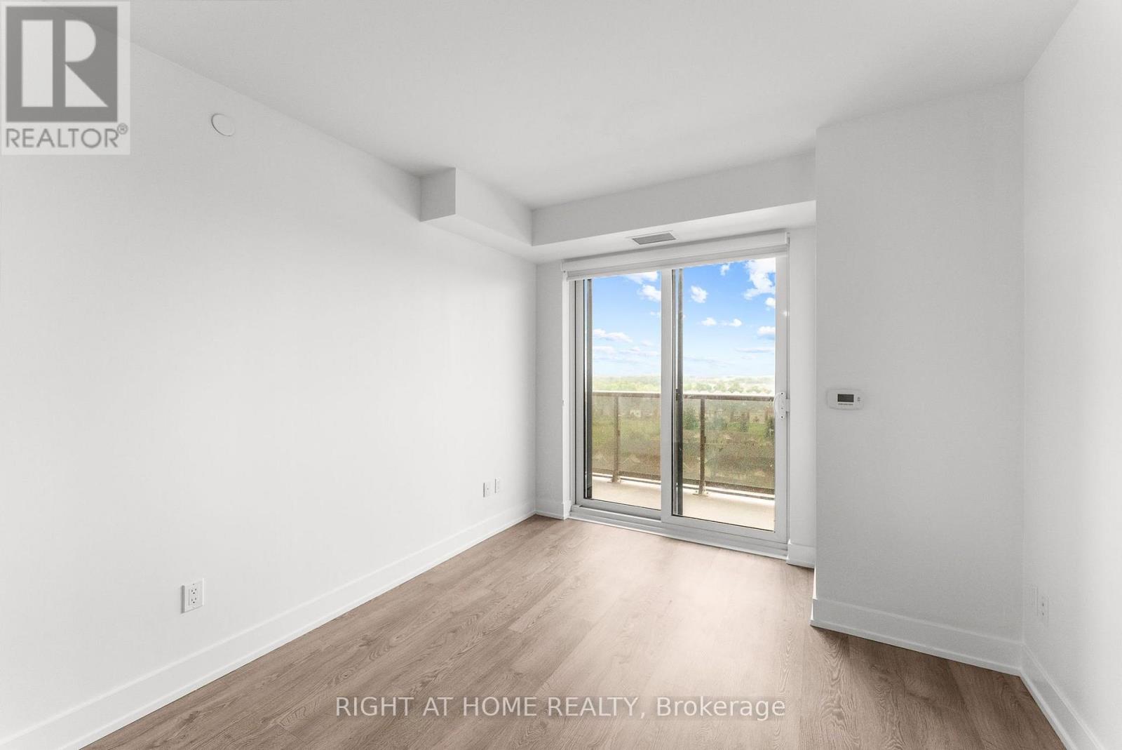 1204 - 2550 Simcoe Street N, Oshawa, Ontario L1L 0R5 - Photo 8 - E13654726