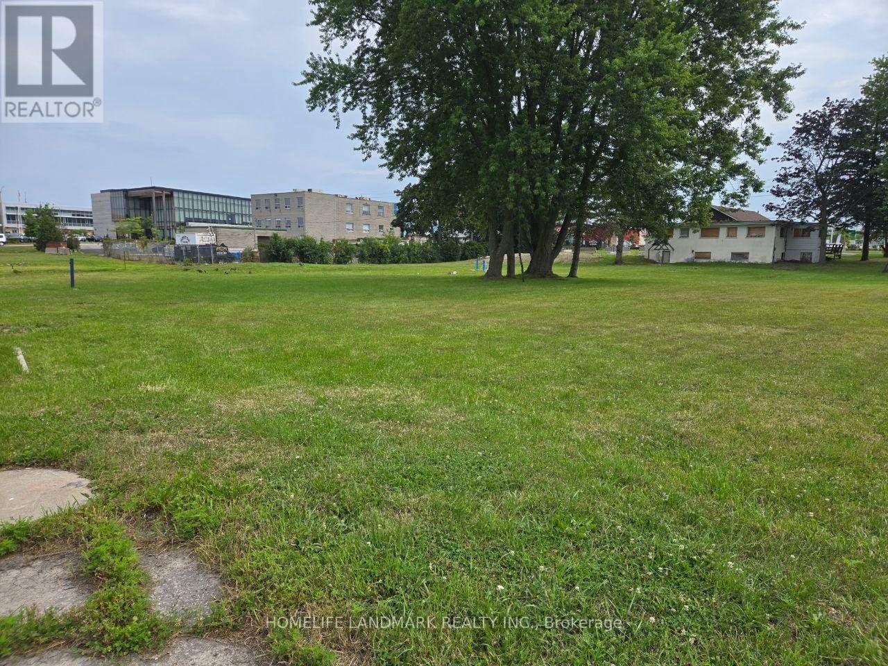 14 Elm Grove Avenue, Richmond Hill, Ontario L4E 2T2 - Photo 20 - N13654692