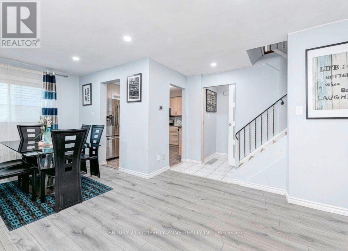 6 Roehampton Crescent W, Brampton, Ontario  L6Y 2R4 - Photo 11 - W13654708