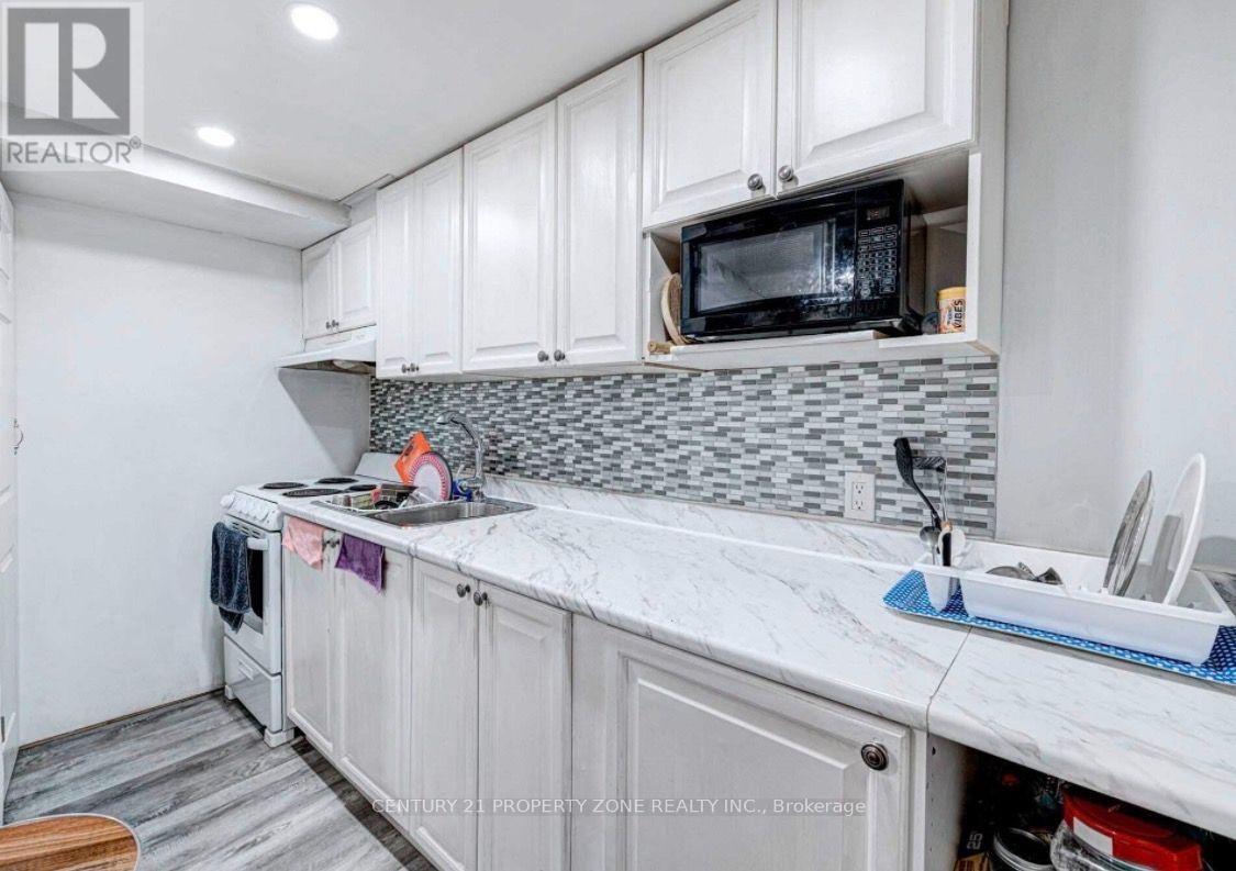 6 Roehampton Crescent W, Brampton, Ontario  L6Y 2R4 - Photo 19 - W13654708