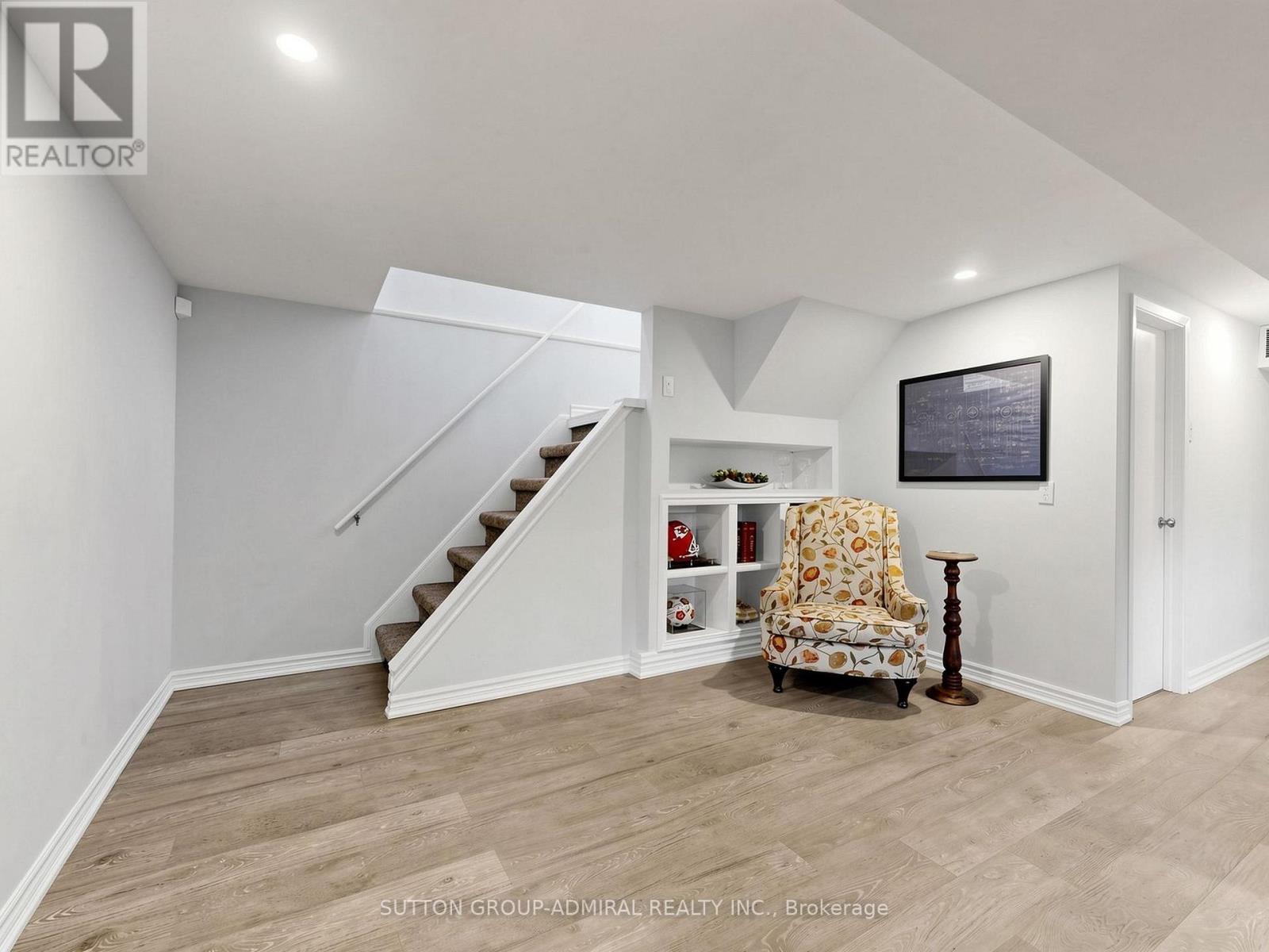 1864 Hindhead Road, Mississauga, Ontario  L5J 1N6 - Photo 24 - W13654718