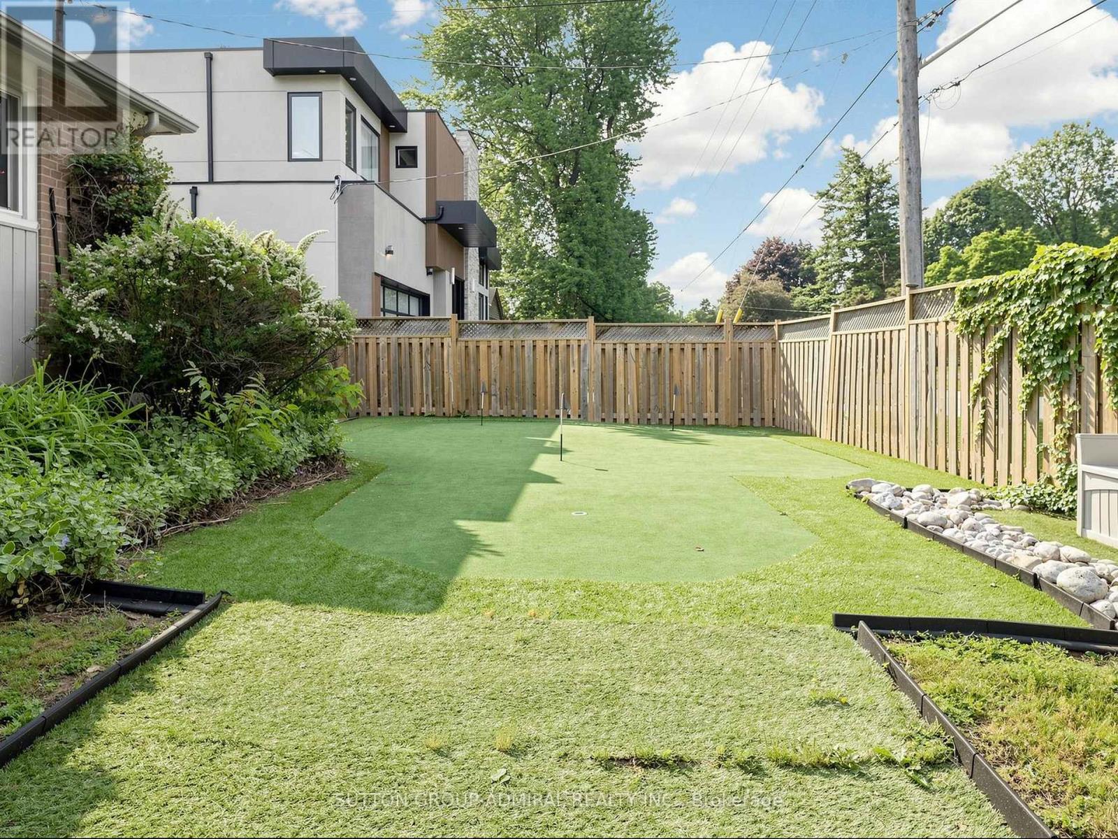 1864 Hindhead Road, Mississauga, Ontario  L5J 1N6 - Photo 35 - W13654718