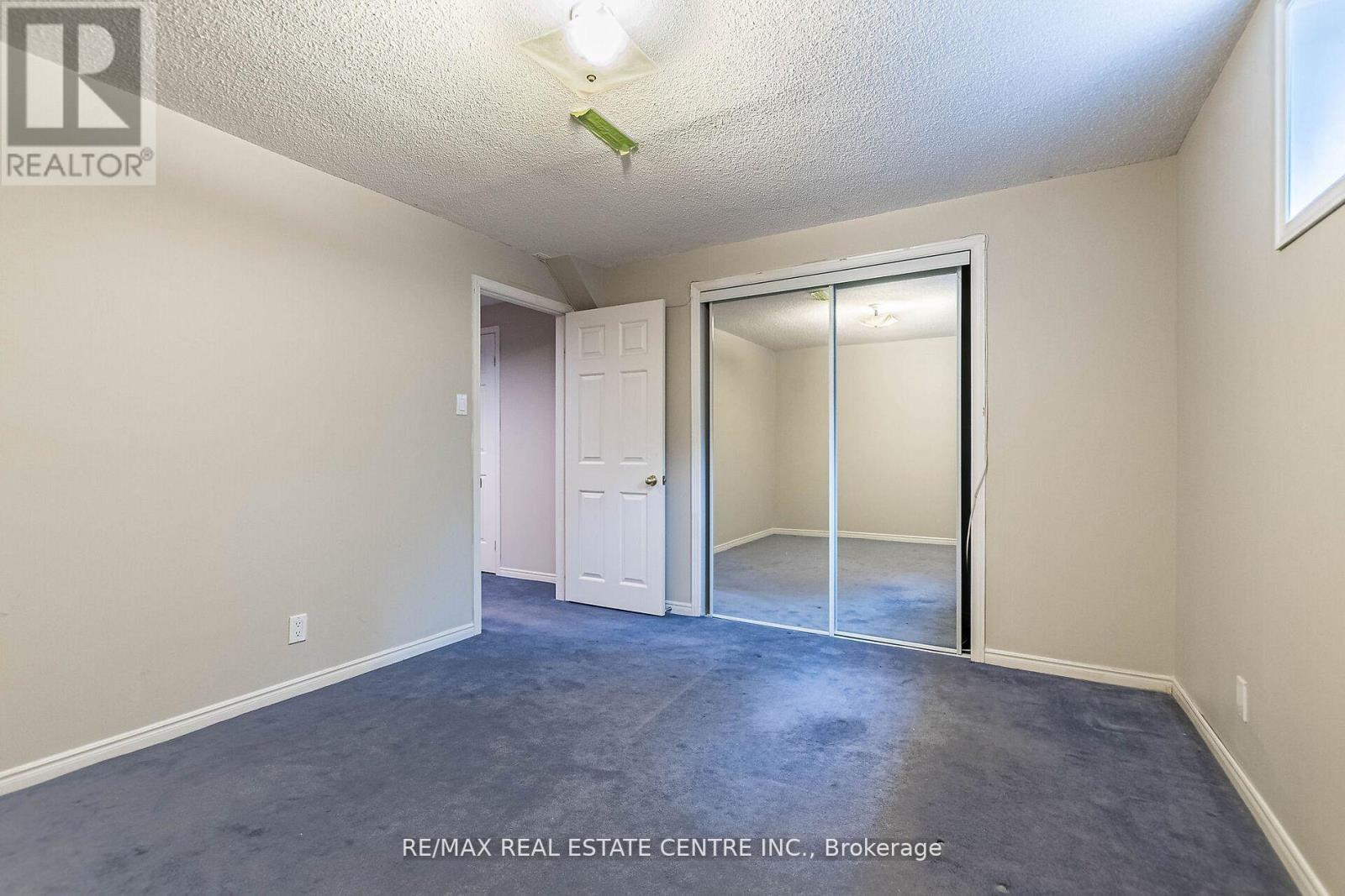 1134 Deer Run, Mississauga, Ontario  L5C 3S6 - Photo 20 - W13654720