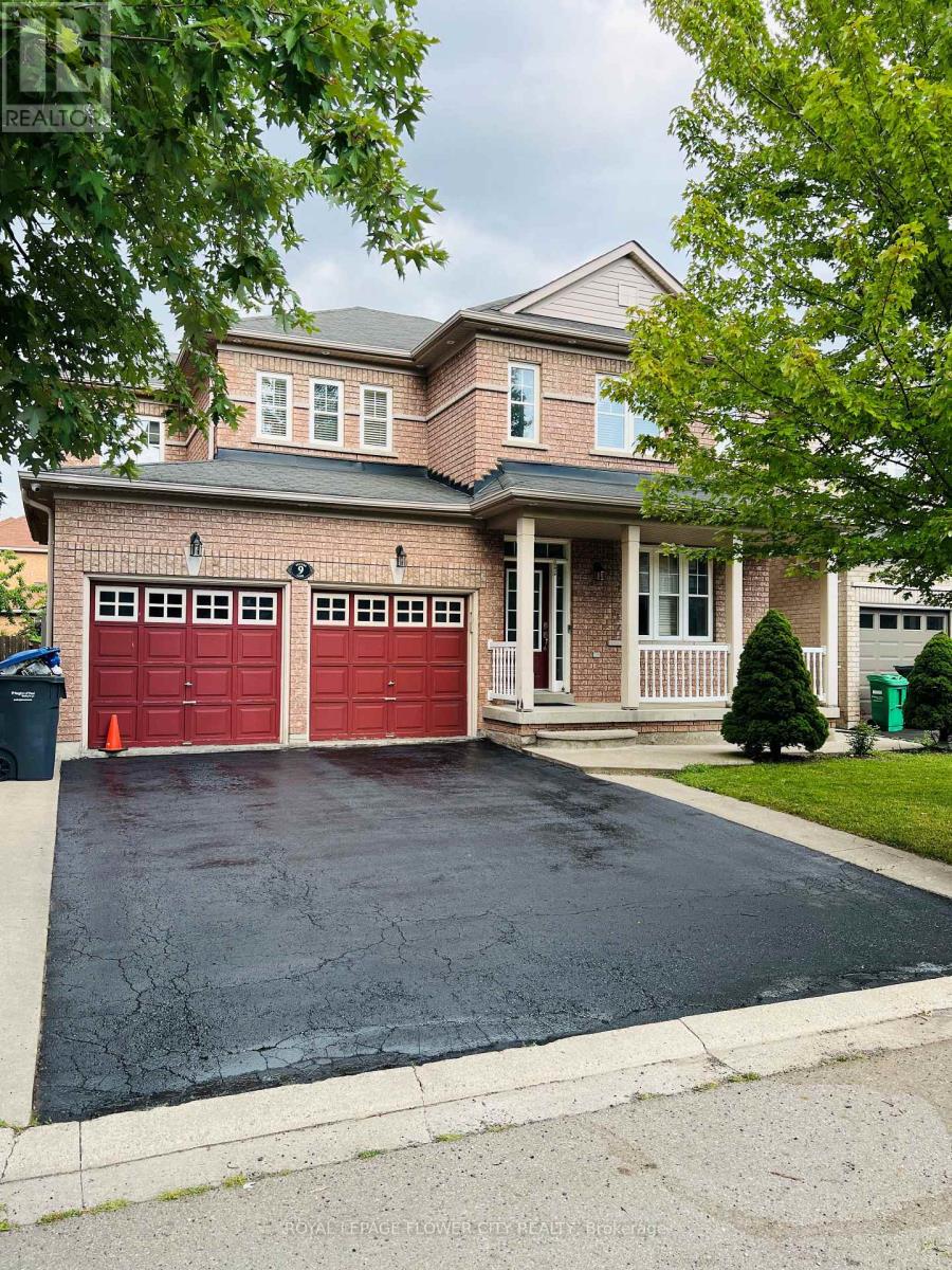 9 SHUTER LANE, Brampton, Ontario
