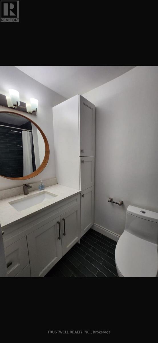 105 - 3040 Constitution Boulevard, Mississauga, Ontario  L4Y 3X7 - Photo 3 - W13654750