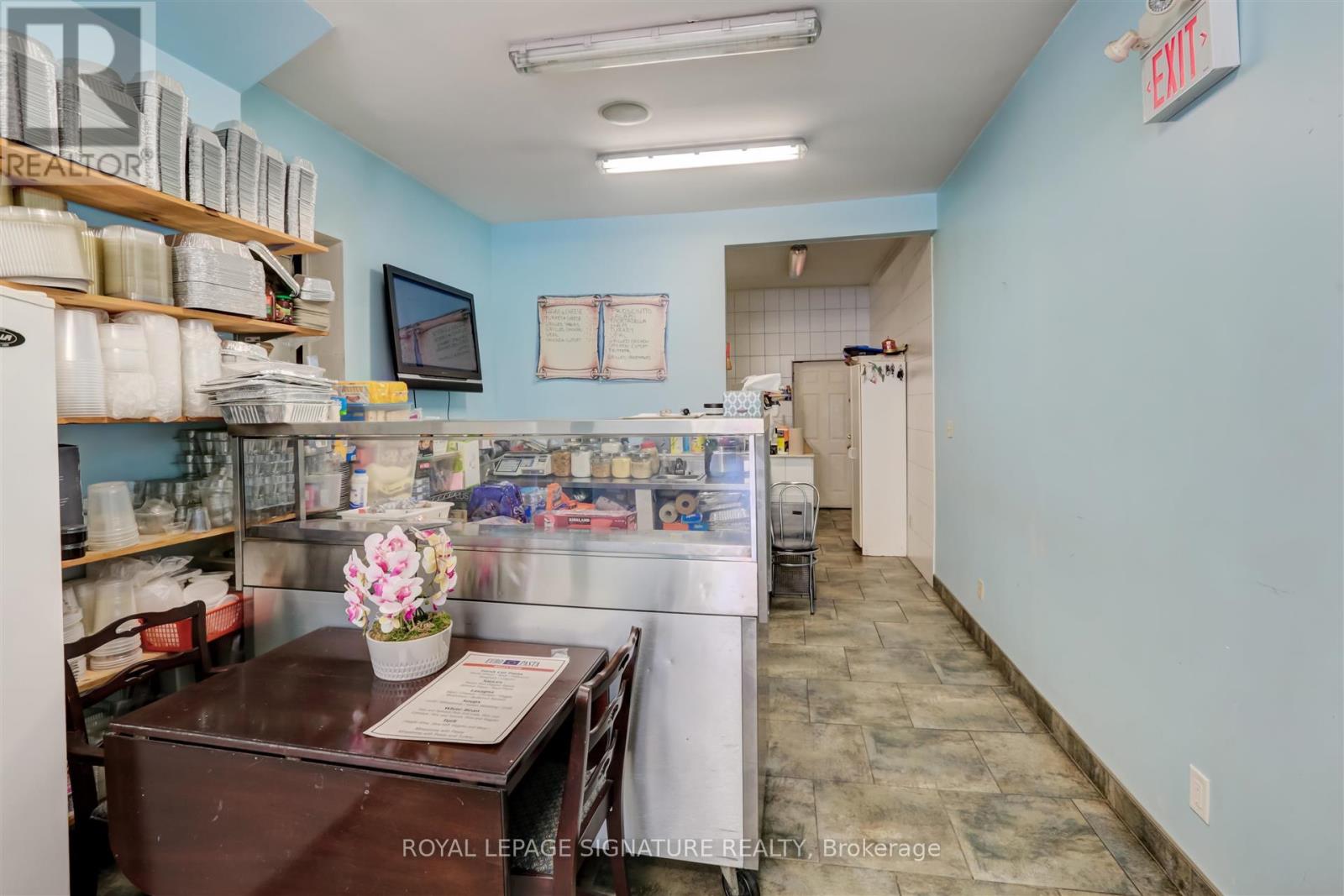 3142 Dundas Street W, Toronto, Ontario  M6P 2A1 - Photo 17 - W13654766
