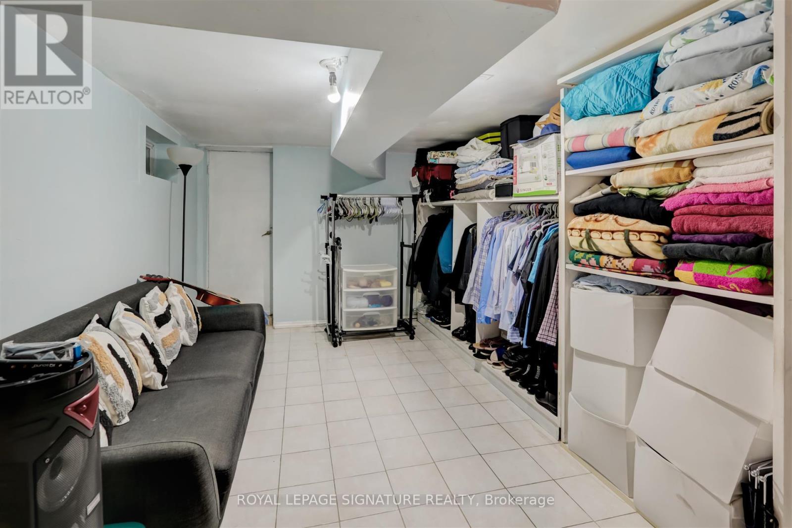 3142 Dundas Street W, Toronto, Ontario  M6P 2A1 - Photo 21 - W13654766