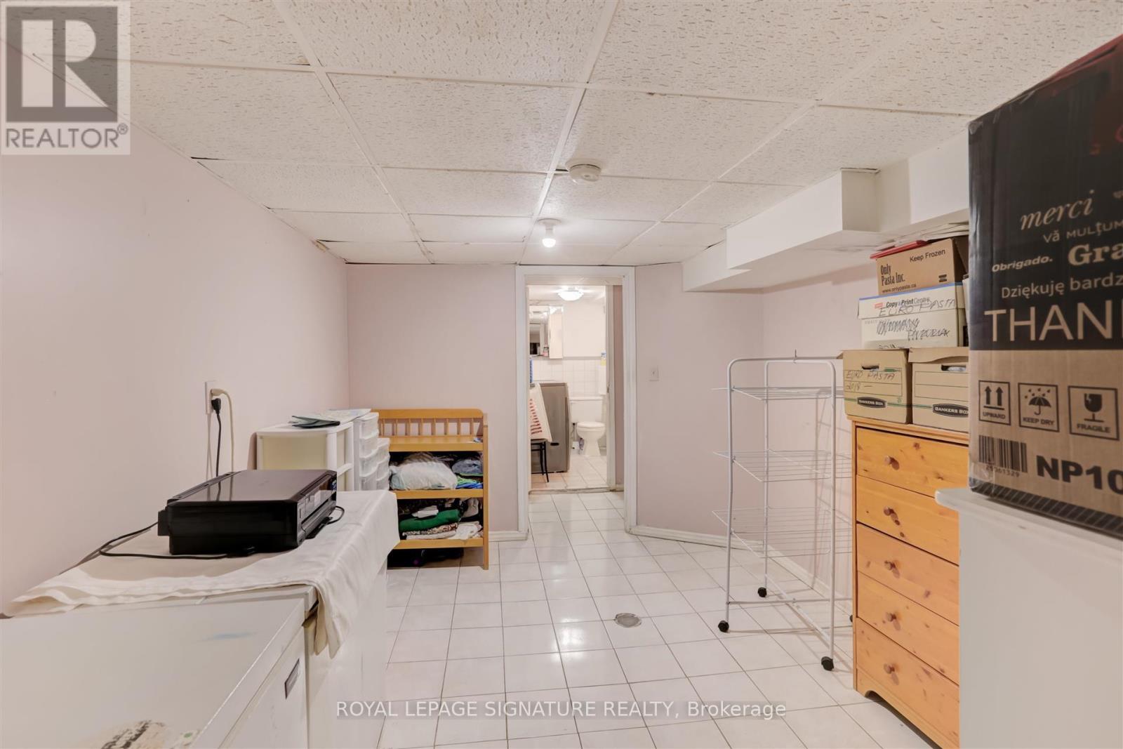3142 Dundas Street W, Toronto, Ontario  M6P 2A1 - Photo 25 - W13654766