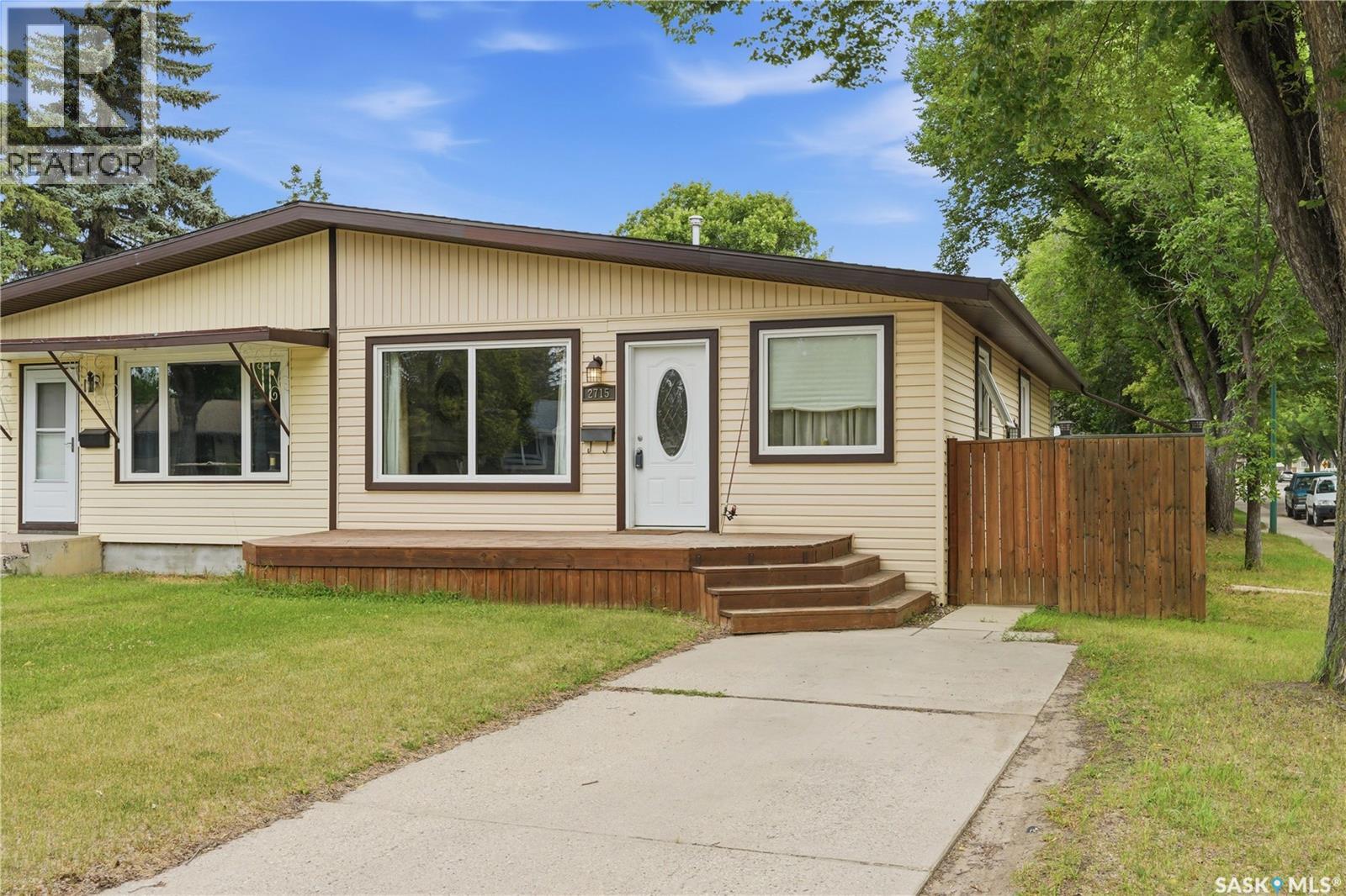 2715 Arlington Avenue, Saskatoon, Saskatchewan  S7J 2J5 - Photo 4 - SK044710