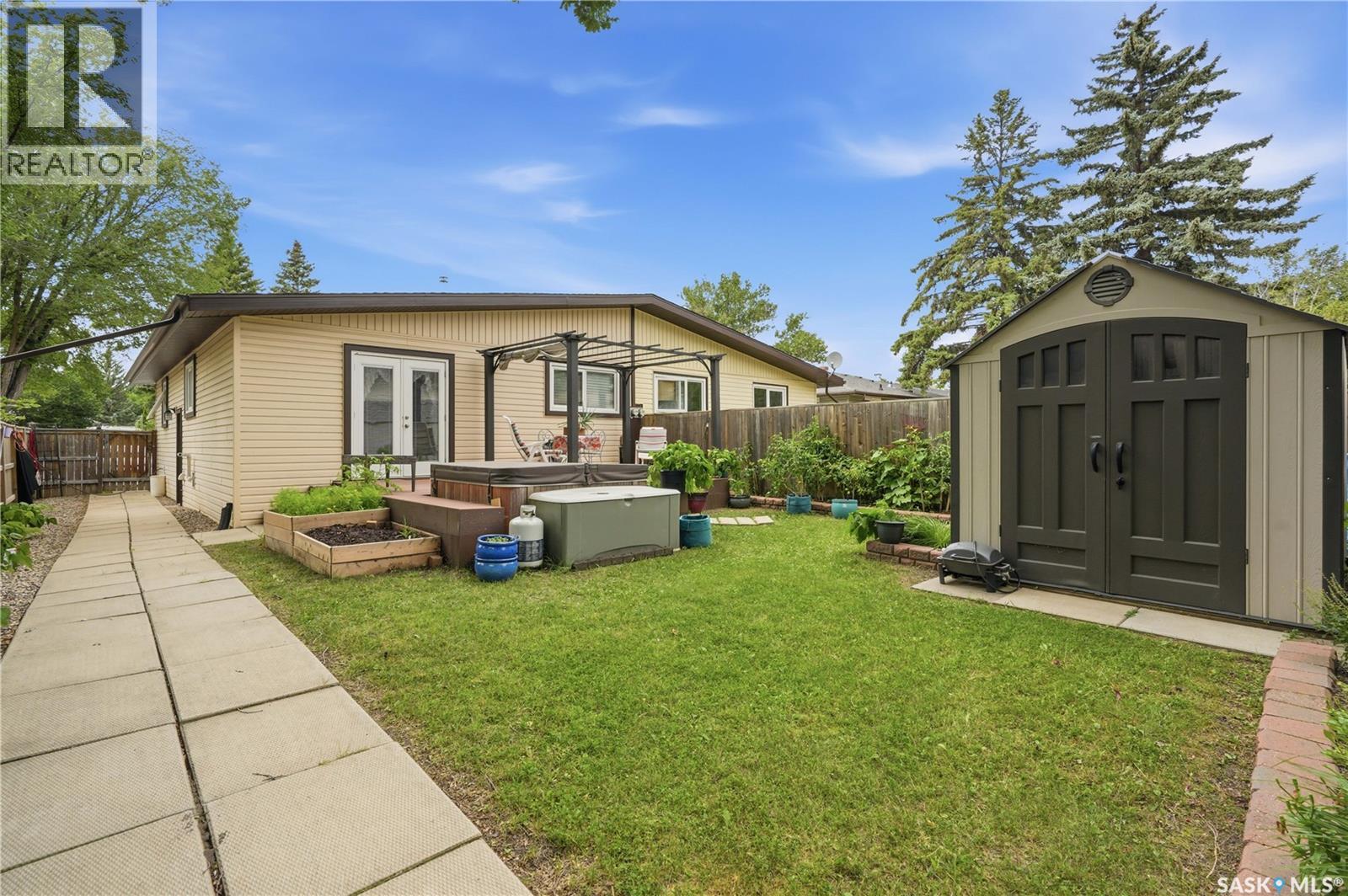 2715 Arlington Avenue, Saskatoon, Saskatchewan  S7J 2J5 - Photo 41 - SK044710