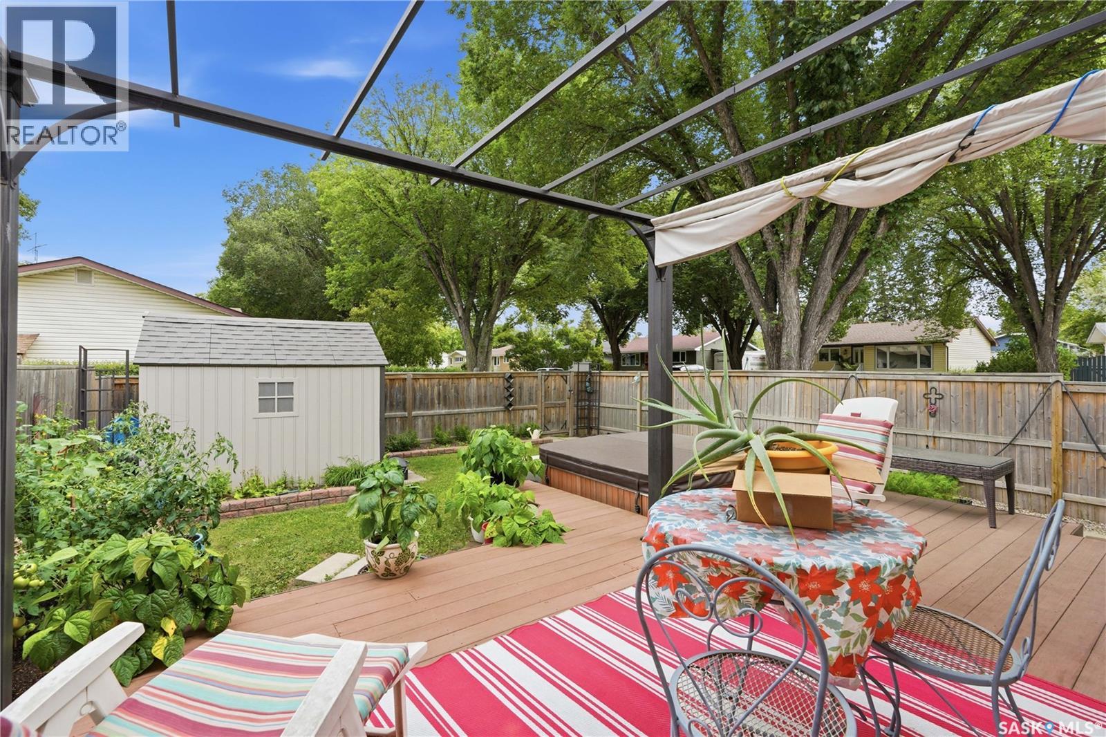 2715 Arlington Avenue, Saskatoon, Saskatchewan  S7J 2J5 - Photo 6 - SK044710