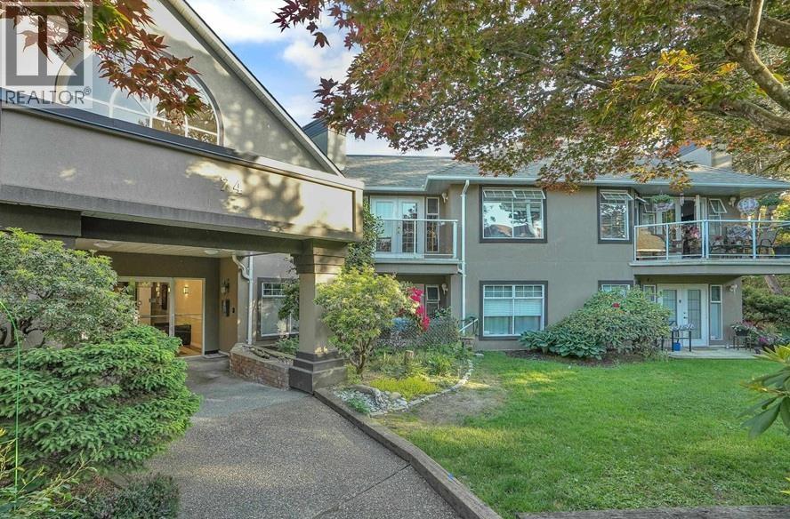 102 74 MINER STREET, New Westminster, British Columbia