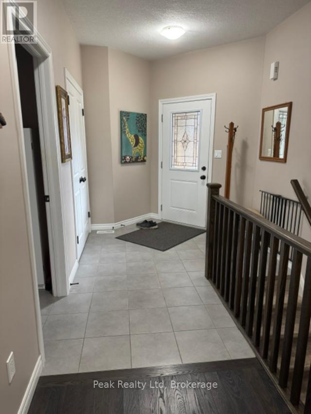162 Krotz Street E, North Perth, Ontario  N4W 0E2 - Photo 3 - X13654792